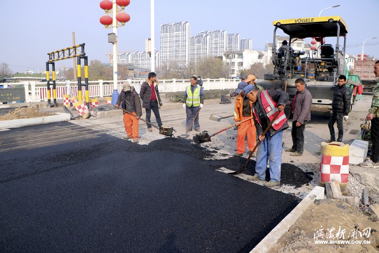 新建橋維修改造工程現(xiàn)場