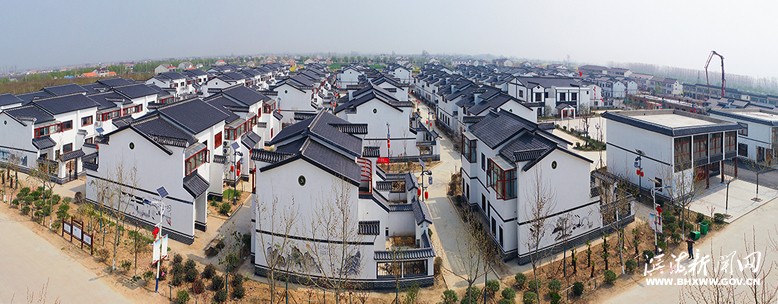 八巨鎮(zhèn)前案村新型農村社區(qū)全景