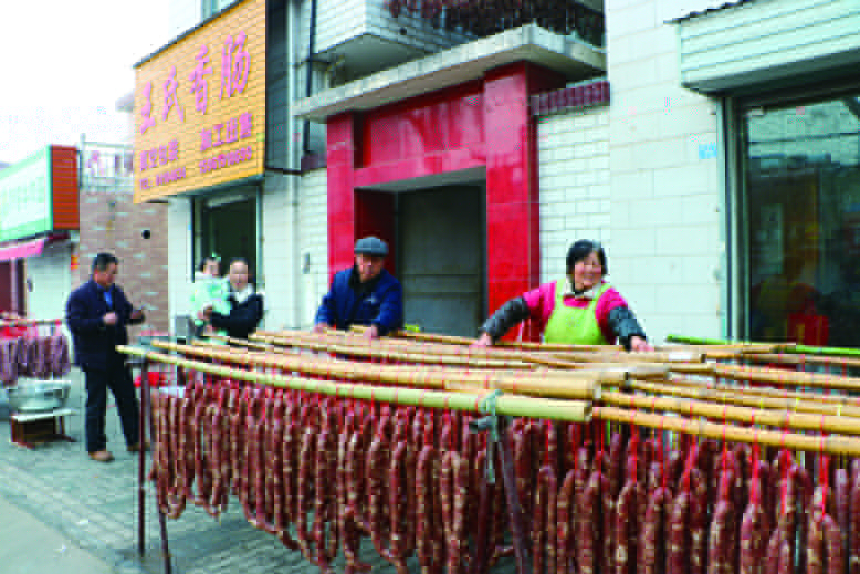 炸肉圓、灌香腸